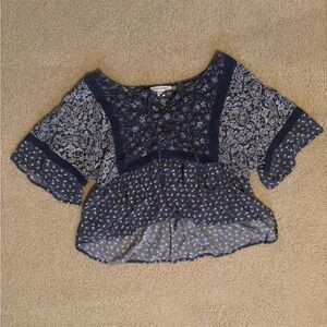 American Eagle Women’s Flowy Crop Top